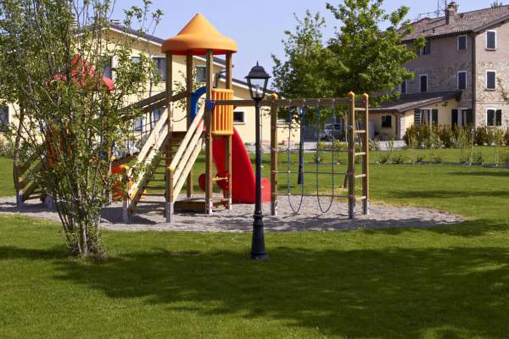 Agriturismo Il Brugnolo Scandiano Dış mekan fotoğraf